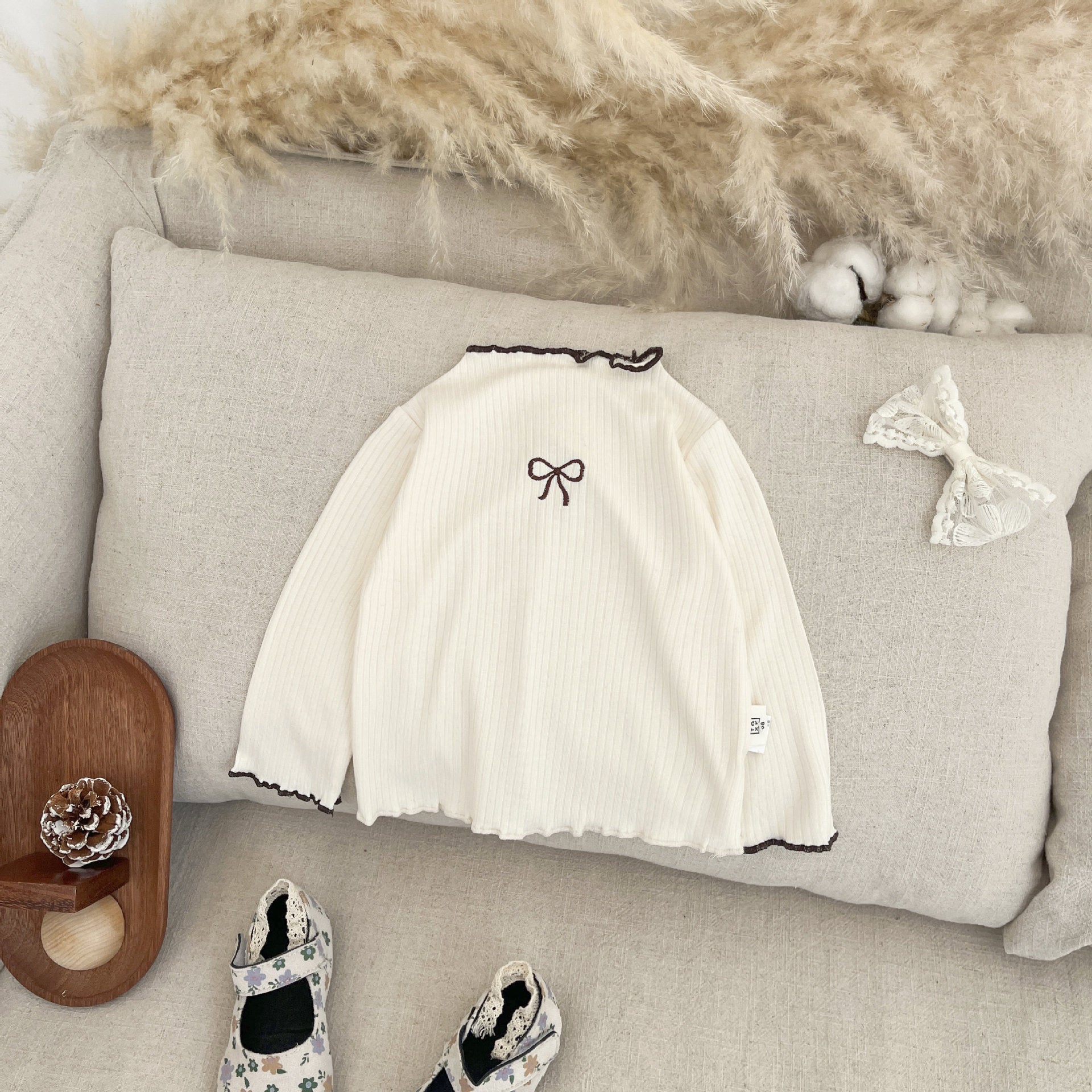 Spring Arrival Kids Girls Soft Comfortable Long Sleeves Butterfly-bows Pattern Top